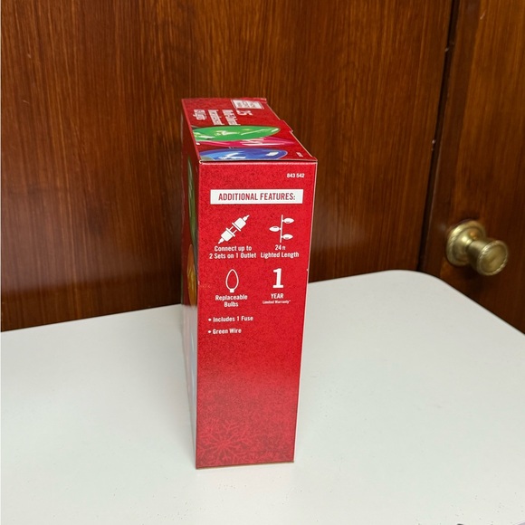 25 Multi-Colored Incandescent C9 string Lights Large bulbs - Picture 9 of 11